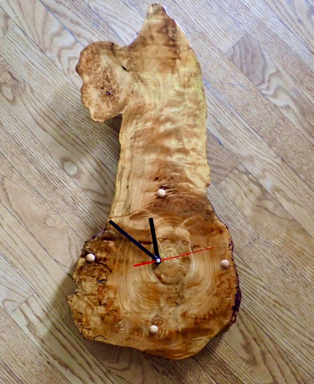 Live Edge Wood Wall Clock Handmade Pacific Maple 22" Tall 4.7 lbs Mint! Works!